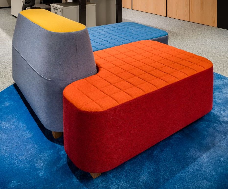 Nowoczesne pufy siedziska CHECK