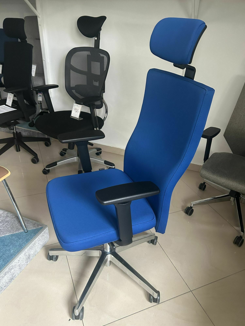 TEAM PLUS HD CHROME Fotel biurowy - wyprzedaż z ekspozycji